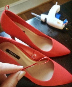 DIY Red Bow High Heel Steps