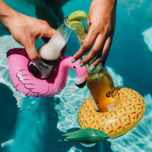 Bachelorette Party Packing List- pool floaties