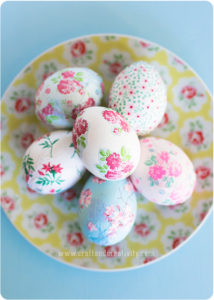 Weekend Reads - Easter Egg Ideas - Floral Napkin Decoupage