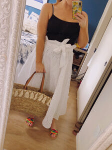 H&M summer clothing haul, hm summer clothes, hm 2020, h&m 2020, white eyelet midi skirt, straw bags 2020, shell straw bags 2020